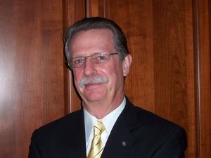 Lauchlin Hines